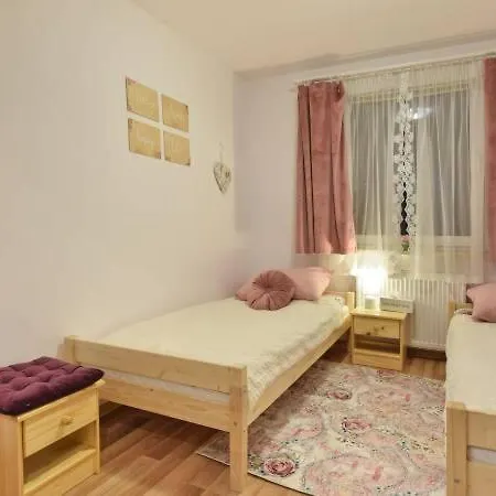 Apartment Apartament W Centrum Zakopanego Z Widokiem Na Tatry Zakopane
